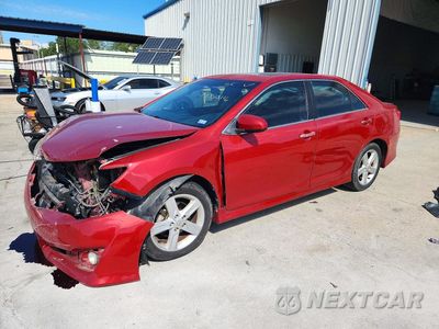 2014 TOYOTA CAMRY SE 4T1BF1FK6EU754117 - główne zdjęcie licytacji z USA - miniatura