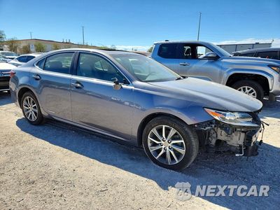 Czwarte zdjęcie samochodu z boku: 2017 LEXUS ES 300H VIN:JTHBW1GG9H2134892 - miniatura