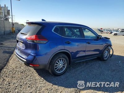 Trzecie zdjęcie samochodu z tyłu: 2019 NISSAN ROGUE S VIN:JN8AT2MT8KW251896 - miniatura