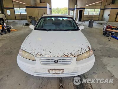 Piąte zdjęcie samochodu w środku: 1999 TOYOTA CAMRY CE VIN:4T1BG22KXXU868455 - miniatura