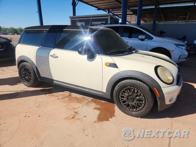 Czwarte zdjęcie samochodu z boku: 2009 MINI COOPER CLUBMAN VIN:WMWML33599TX35974 - miniatura