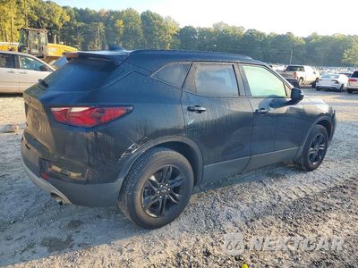 Trzecie zdjęcie samochodu z tyłu: 2021 CHEVROLET BLAZER 3LT VIN:3GNKBDR47MS529175 - miniatura