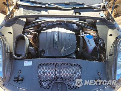 Zdjęcie 12 z 13 samochodu: 2017 PORSCHE MACAN VIN:WP1AA2A53HLB03817 - miniatura
