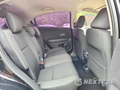 Zdjęcie 10 z 12 samochodu: 2019 HONDA HR-V LX VIN:3CZRU6H39KG714568 - miniatura