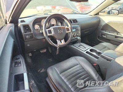 Zdjęcie 8 z 12 samochodu: 2012 DODGE CHALLENGER SXT VIN:2C3CDYAG9CH197766 - miniatura