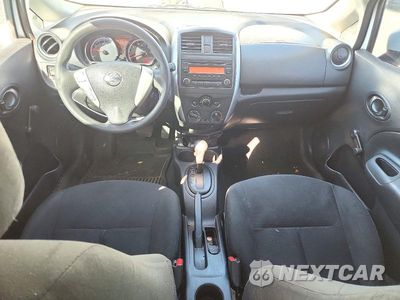 Zdjęcie 8 z 12 samochodu: 2015 NISSAN VERSA NOTE S PLUS VIN:3N1CE2CP1FL371041 - miniatura