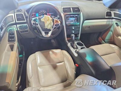 Zdjęcie 8 z 13 samochodu: 2013 FORD EXPLORER XLT VIN:1FM5K8D89DGB28048 - miniatura