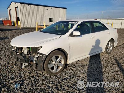 2014 TOYOTA CAMRY SE 4T1BF1FK2EU410445 - główne zdjęcie licytacji z USA - miniatura
