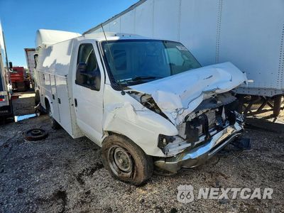 Czwarte zdjęcie samochodu z boku: 2024 FORD ECONOLINE E350 SUPER DUTY CUTAWAY VAN VIN:1FDWE3FN2RDD04464 - miniatura