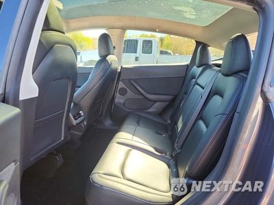 Zdjęcie 10 z 12 samochodu: 2020 TESLA MODEL Y VIN:5YJYGDEE3LF052044 - miniatura