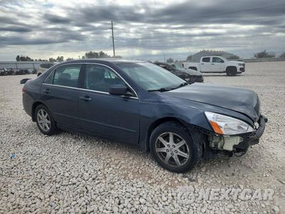 Czwarte zdjęcie samochodu z boku: 2004 HONDA ACCORD EX VIN:1HGCM66574A088263 - miniatura
