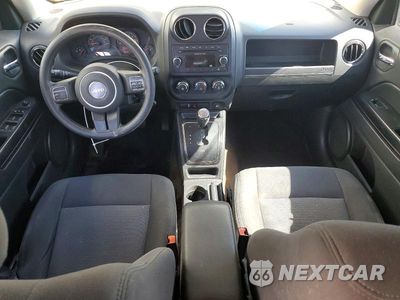 Zdjęcie 8 z 13 samochodu: 2015 JEEP PATRIOT SPORT VIN:1C4NJPBA4FD304726 - miniatura