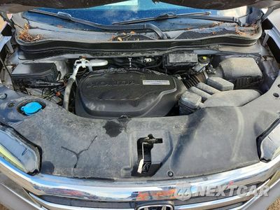 Zdjęcie 11 z 12 samochodu: 2018 HONDA PILOT EX VIN:5FNYF6H37JB014502 - miniatura