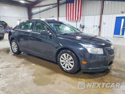 Czwarte zdjęcie samochodu z boku: 2011 CHEVROLET CRUZE LS VIN:1G1PC5SH2B7149695 - miniatura