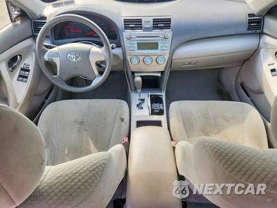 Zdjęcie 8 z 13 samochodu: 2007 TOYOTA CAMRY LE VIN:4T1BE46K07U715384 - miniatura