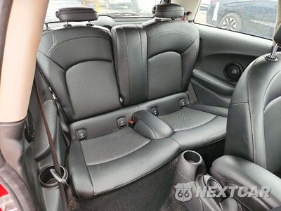 Zdjęcie 10 z 12 samochodu: 2017 MINI COOPER VIN:WMWXP5C51H3B77634 - miniatura