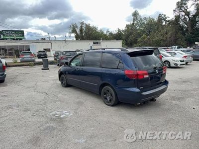 Trzecie zdjęcie samochodu z tyłu: 2005 TOYOTA SIENNA XLE 7 PASSENGER VIN:5TDZA22C05S256795 - miniatura
