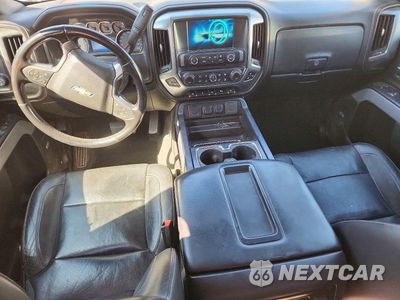 Zdjęcie 8 z 12 samochodu: 2015 CHEVROLET SILVERADO K2500 HEAVY DUTY LTZ VIN:1GC1KWEG2FF140189 - miniatura