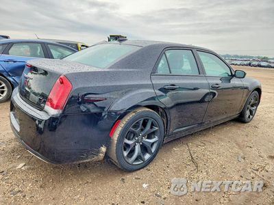 Trzecie zdjęcie samochodu z tyłu: 2021 CHRYSLER 300 S VIN:2C3CCABG6MH626534 - miniatura