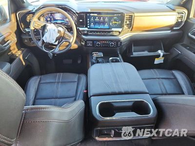 Zdjęcie 8 z 12 samochodu: 2025 CHEVROLET SILVERADO K1500 HIGH COUNTRY VIN:1GCUKJEL4SZ198939 - miniatura