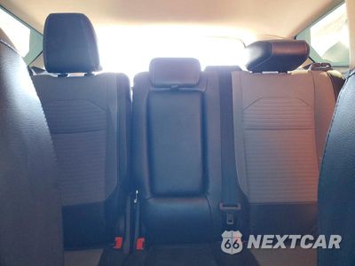 Zdjęcie 10 z 13 samochodu: 2019 FORD ESCAPE SE VIN:1FMCU0GD7KUA72010 - miniatura