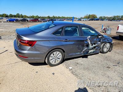 Trzecie zdjęcie samochodu z tyłu: 2019 VOLKSWAGEN JETTA S VIN:3VWC57BU5KM022922 - miniatura