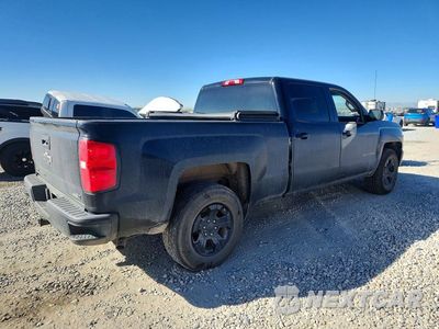 Trzecie zdjęcie samochodu z tyłu: 2018 CHEVROLET SILVERADO K1500 LT VIN:1GCUKREC3JF147415 - miniatura