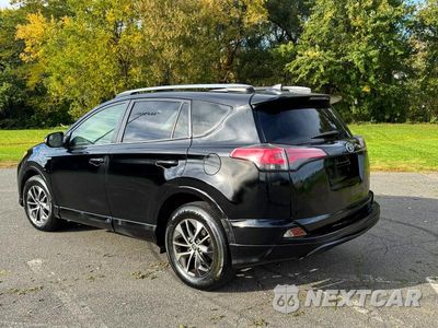 Drugie zdjęcie samochodu z przodu: 2018 TOYOTA RAV4 HYBRID LE VIN:JTMRJREV5JD212545 - miniatura