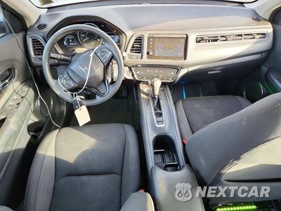 Zdjęcie 8 z 13 samochodu: 2021 HONDA HR-V EX VIN:3CZRU6H58MM728810 - miniatura