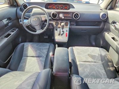Zdjęcie 8 z 13 samochodu: 2011 SCION XB BASE VIN:JTLZE4FE9B1126815 - miniatura