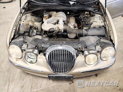 Zdjęcie 11 z 12 samochodu: 2001 JAGUAR S-TYPE VIN:SAJDA01N31FL90925 - miniatura