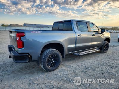 Trzecie zdjęcie samochodu z tyłu: 2019 CHEVROLET SILVERADO K1500 LT TRAIL BOSS VIN:3GCPYFED3KG256153 - miniatura