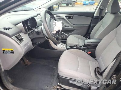 Zdjęcie 7 z 13 samochodu: 2013 HYUNDAI ELANTRA GLS VIN:KMHDH4AE2DU938913 - miniatura