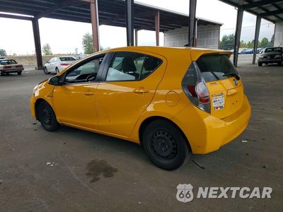 Drugie zdjęcie samochodu z przodu: 2014 TOYOTA PRIUS C TWO VIN:JTDKDTB31E1060571 - miniatura