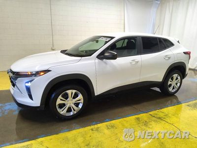 2024 CHEVROLET TRAX LS KL77LFE29RC243043 - główne zdjęcie licytacji z USA - miniatura