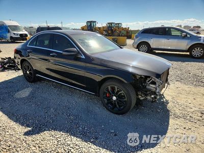 Czwarte zdjęcie samochodu z boku: 2016 MERCEDES-BENZ C 300 4MATIC VIN:55SWF4KB3GU158082 - miniatura