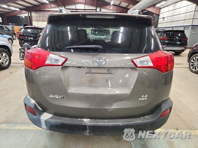 Zdjęcie 6 z 13 samochodu: 2015 TOYOTA RAV4 LE VIN:JTMBFREV6FD148705 - miniatura