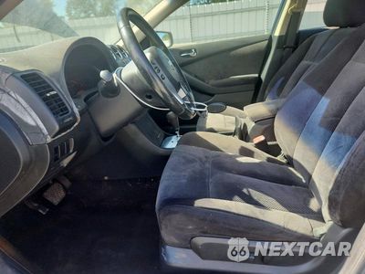 Zdjęcie 7 z 11 samochodu: 2003 NISSAN ALTIMA 2.5 VIN:1N4AL11D03C233873 - miniatura