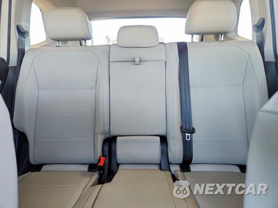Zdjęcie 10 z 13 samochodu: 2019 VOLKSWAGEN TIGUAN SE VIN:3VV2B7AX6KM101178 - miniatura