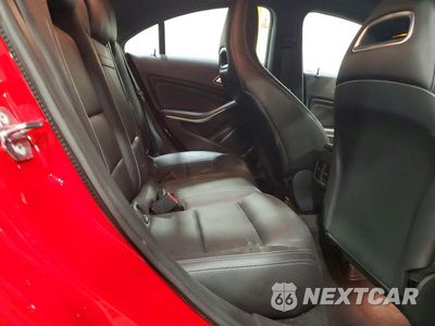 Zdjęcie 10 z 13 samochodu: 2019 MERCEDES-BENZ CLA 250 4MATIC VIN:WDDSJ4GB1KN724098 - miniatura
