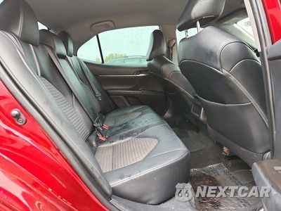 Zdjęcie 10 z 12 samochodu: 2021 TOYOTA CAMRY SE VIN:4T1G11AK6MU445077 - miniatura