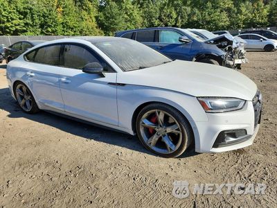 Czwarte zdjęcie samochodu z boku: 2019 AUDI S5 PRESTIGE VIN:WAUC4CF53KA012756 - miniatura