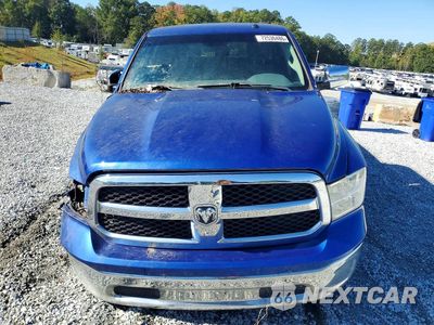 Piąte zdjęcie samochodu w środku: 2019 RAM 1500 CLASSIC SLT VIN:3C6RR7LTXKG631291 - miniatura