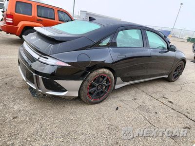 Trzecie zdjęcie samochodu z tyłu: 2024 HYUNDAI IONIQ 6 LIMITED VIN:KMHM54AC3RA077211 - miniatura