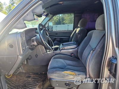 Zdjęcie 7 z 12 samochodu: 2003 CHEVROLET SILVERADO K2500 HEAVY DUTY VIN:1GCHK29113E106310 - miniatura