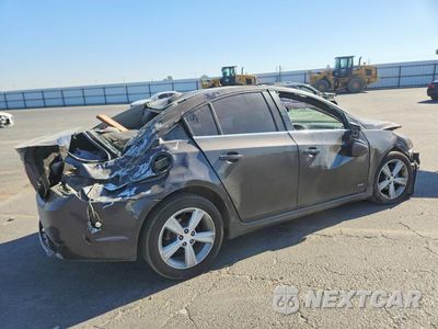 Trzecie zdjęcie samochodu z tyłu: 2015 CHEVROLET CRUZE LT VIN:1G1PE5SB3F7122758 - miniatura