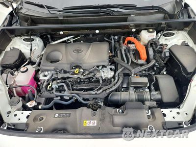 Zdjęcie 12 z 14 samochodu: 2025 TOYOTA RAV4 HYBRID XLE VIN:JTMRWRFV5SD317538 - miniatura