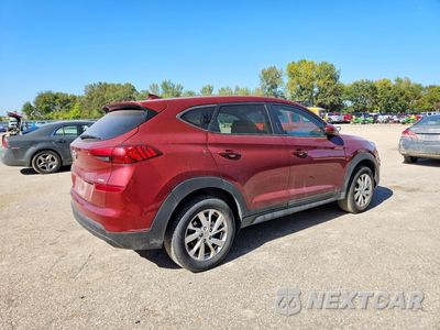 Trzecie zdjęcie samochodu z tyłu: 2019 HYUNDAI TUCSON SE VIN:KM8J2CA4XKU882920 - miniatura