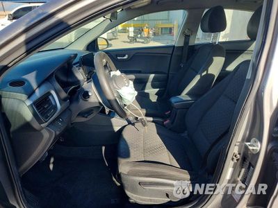 Zdjęcie 7 z 12 samochodu: 2022 KIA RIO S VIN:3KPA24AD7NE437189 - miniatura