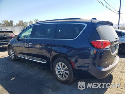 Drugie zdjęcie samochodu z przodu: 2017 CHRYSLER PACIFICA TOURING L VIN:2C4RC1BG4HR583897 - miniatura